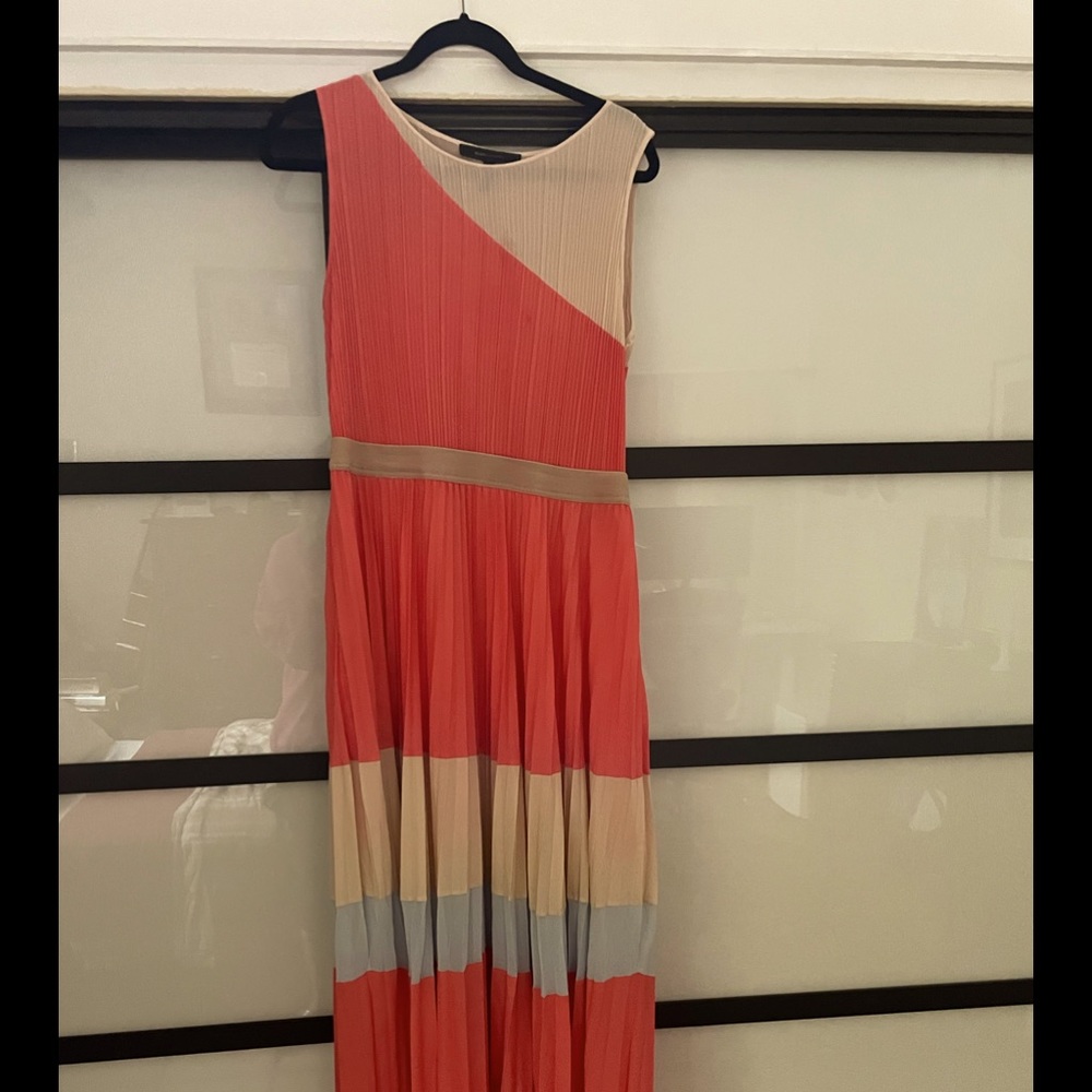 BCBG size L. Worn once. Great for wedding or special occasion.